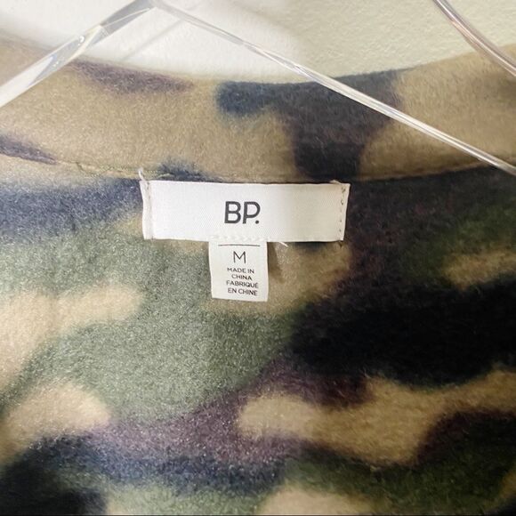 BP Green Camo Fleece Jacket Oversized Medium - Picture 6 of 9